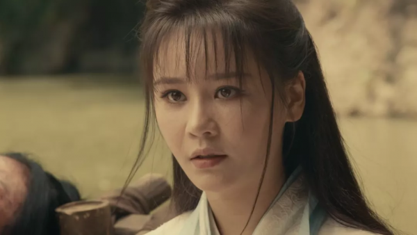 王晶新“倚天”開播，小昭變蜘蛛精、造型全部雷翻，把我看內傷了