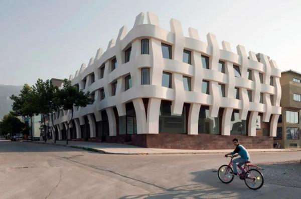 大理石“編織”建築？你沒看錯是“編織”