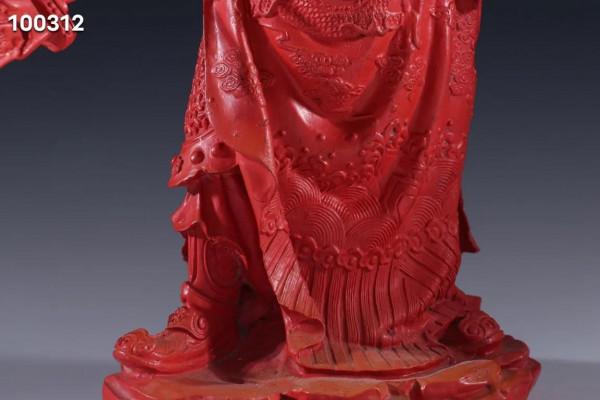 迴流 剔紅漆器關公造像擺件規格：高37cm長30cm寬14cm重1kg