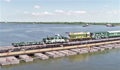 俄國防部青睞特種軍事列車