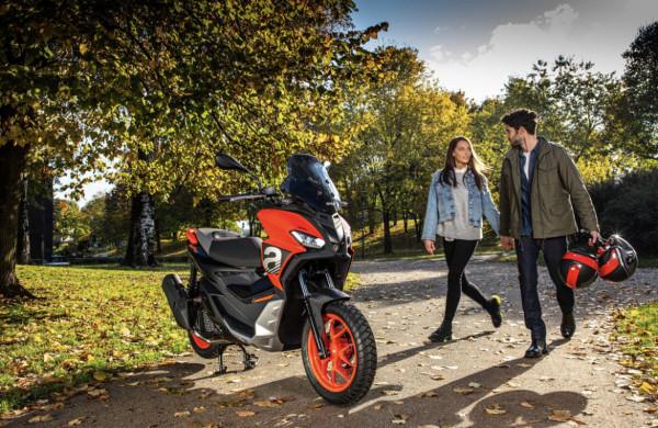 2022款Aprilia SR GT200亮相，跨界ADV踏板即將上市