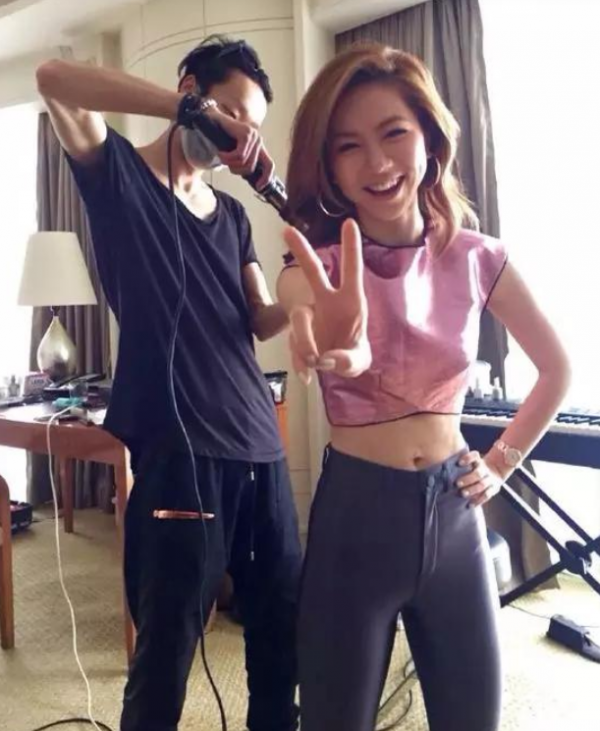 女星為減肥有多拼？有人米飯按粒吃，有人靠番茄度日，有人只喝水