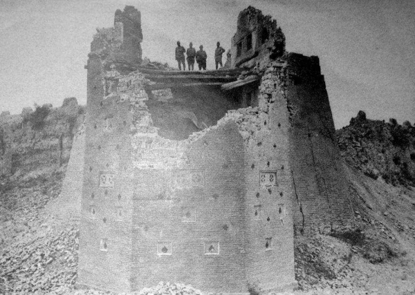 恐怖的古斯塔夫巨炮：射程37公里，炮彈重7噸，德軍卻吐槽不好用