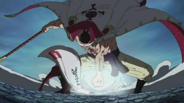 白鬍子到底得了什麼病?為什麼屢次出現打吊瓶的情節? 白鬍子到底得了什麼病?為什麼屢次出現打吊瓶的情節?