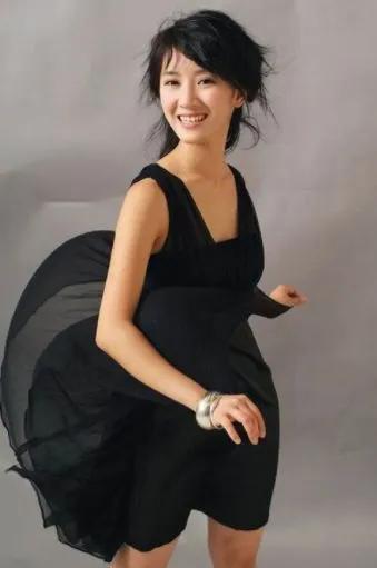 她是陳道明女兒，出道多年不拼爹不炒作，你認識她嗎？