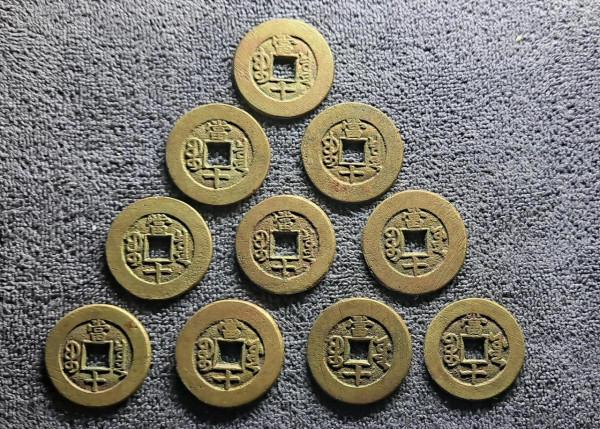 古錢幣是否可以清洗？