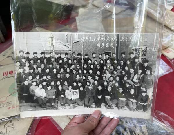 瀋陽:文玩地攤錯過老相機和照片,過後派人去找,還能失而復得嗎 瀋陽:文玩地攤錯過老相機和照片,過後派人去找,還能失而復得嗎