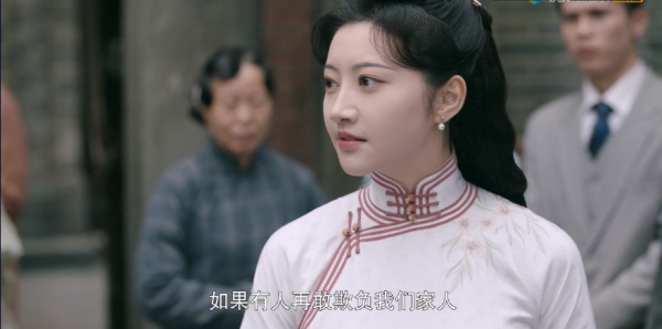 剛開播2天播放量1600萬！親密對手設定太上頭，景甜又選對了劇本