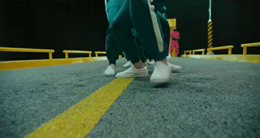 《魷魚遊戲》竟然暗藏摩斯電碼?我找出了5個不為人知的彩蛋 《魷魚遊戲》竟然暗藏摩斯電碼?我找出了5個不為人知的彩蛋