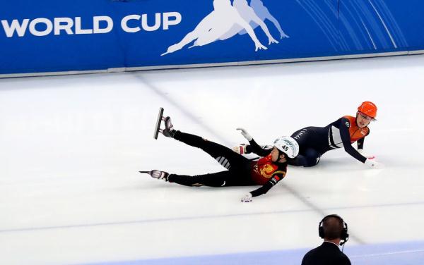 走近冬奧|短道速滑世界盃北京站:中國隊奪得女子3000米接力冠軍 走近冬奧|短道速滑世界盃北京站:中國隊奪得女子3000米接力冠軍