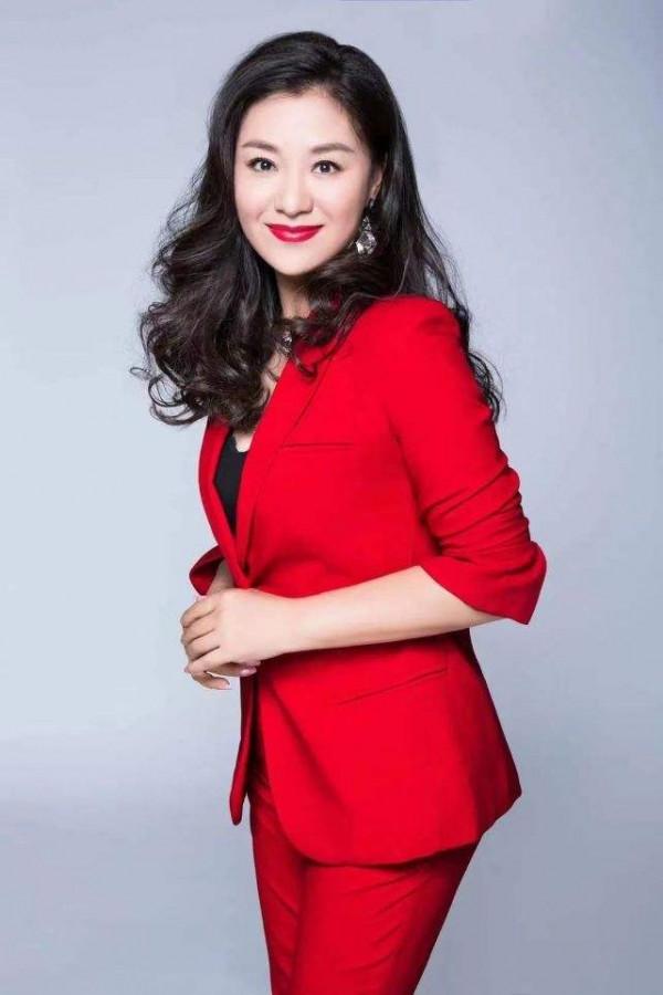 王麗達：32歲嫁給媽媽看準的女婿，婚後生一子，我現在很幸福