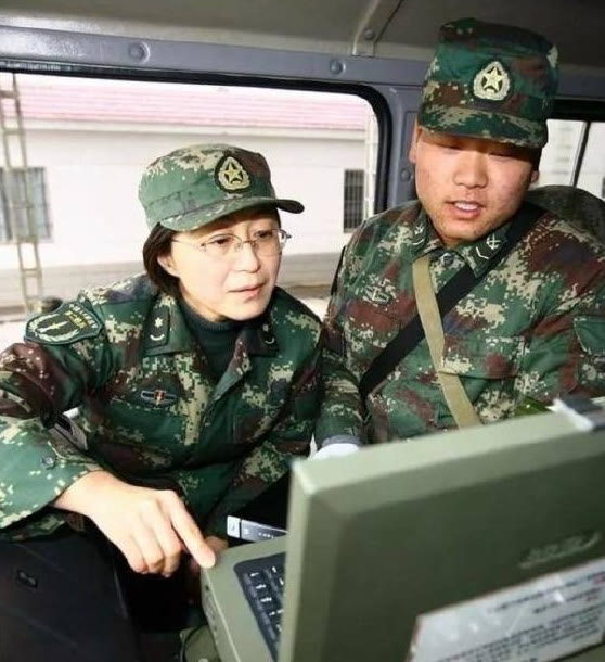巾幗不讓鬚眉！她讓中國部隊走向現代化，領導誇她能頂七個導彈旅