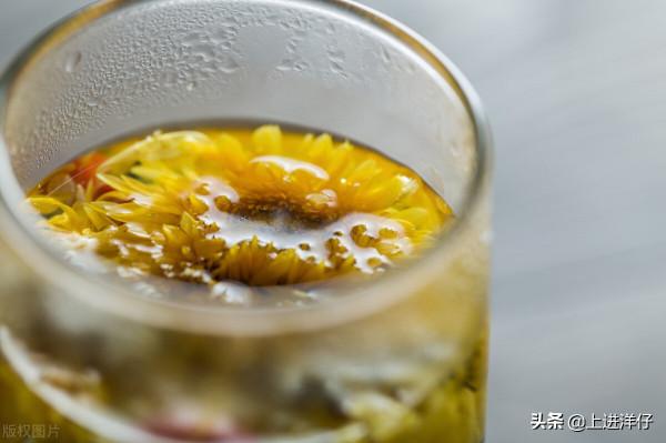 眼袋顯老怎麼辦？教你幾個小妙招輕鬆去除眼袋