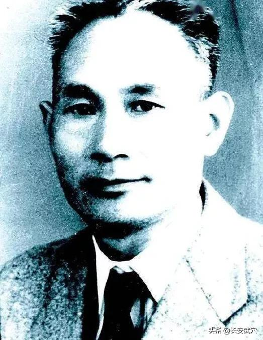 1934年，一“乞丐”硬闖根據地被攔，周總理見後驚呼：怎麼是你？