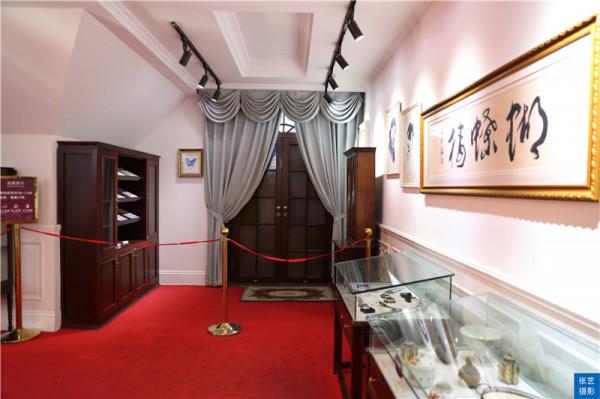 青島八大關有座豪華富麗的花園洋房，因中國首位影后胡蝶而得名