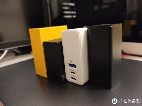 近期三款熱門百瓦級多口氮化鎵簡單測試及避坑指南