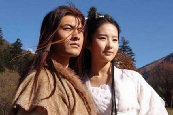 周迅被踢出局，聶遠以1票之差敗給黃教主，昏迷的陳紫函被背下山