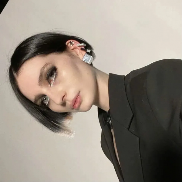 Paul Walker的女兒穿著Givenchy小白裙結婚了 Paul Walker的女兒穿著Givenchy小白裙結婚了