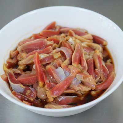 酸菜炒雞胗做的對,脆嫩滿足又美味 酸菜炒雞胗做的對,脆嫩滿足又美味