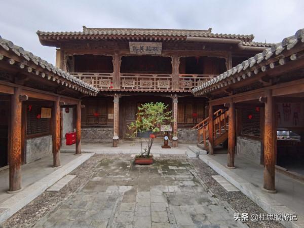 漢EV自駕甘肅,探訪天水胡氏古民居,看似四合院,但不同於四合院 漢EV自駕甘肅,探訪天水胡氏古民居,看似四合院,但不同於四合院