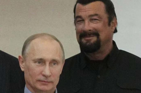 好萊塢巨星西格爾，從演員到政黨代言人，支援普京引發輿論爭議