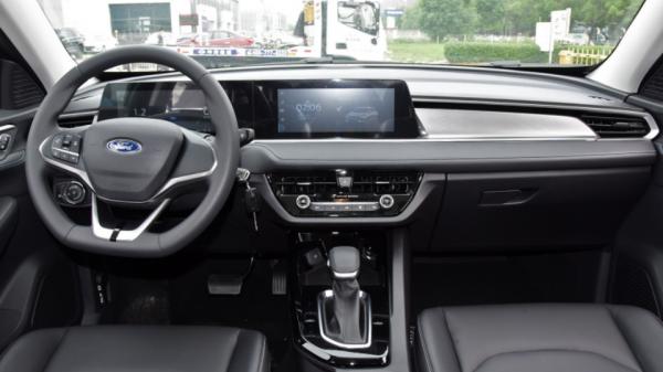 福特福睿斯用車調查：超級大保3000元，養車還不貴？