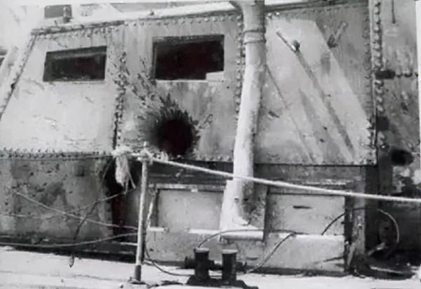 1953年英國艦艇故意挑釁，新中國海軍第一戰，當場炸斃英軍指揮官