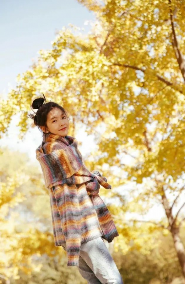 初雪,穿得像徐璐這麼可愛會得到愛情麼? 初雪,穿得像徐璐這麼可愛會得到愛情麼?