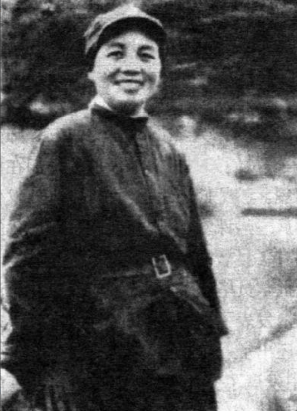 中國紅軍首位女營長，偉人點名要吃她做的飯，晚年在大連生活