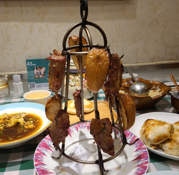 新疆人才不是吃素的！給大家展示一下吃肉絕活