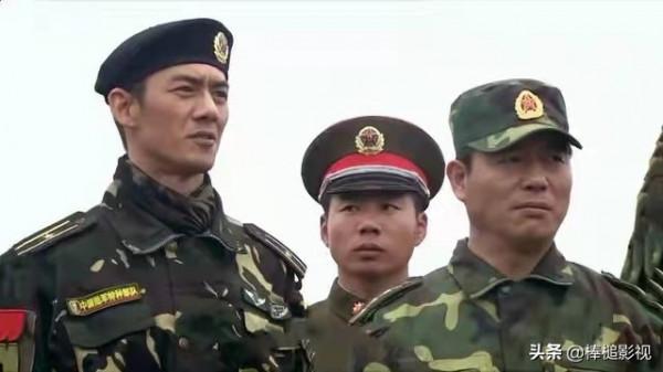 熒屏上這10位男演員塑造的軍人形象，哪個是你最喜歡的呢？