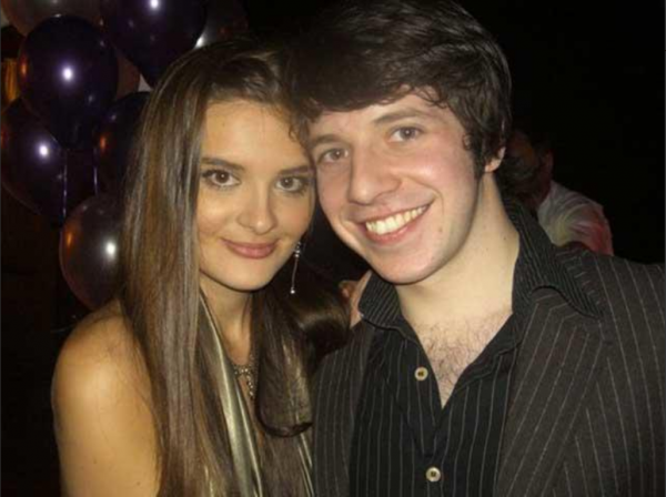 日本小夥殺人後邊逃亡邊整容，2年後落網，因太帥被無數少女追捧