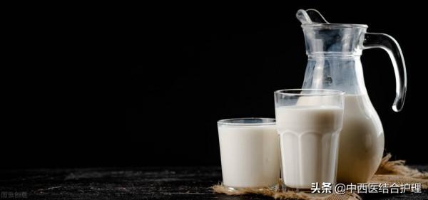 謹記！這幾樣東西別往保溫杯裡放