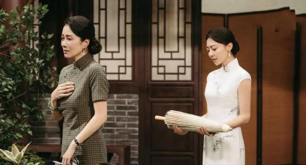 人踩人，人比人，人幫人