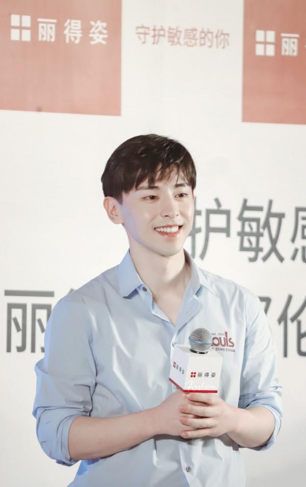 單眼皮也很帥的男星，我只服這5位！個個氣質內斂，很有魅力