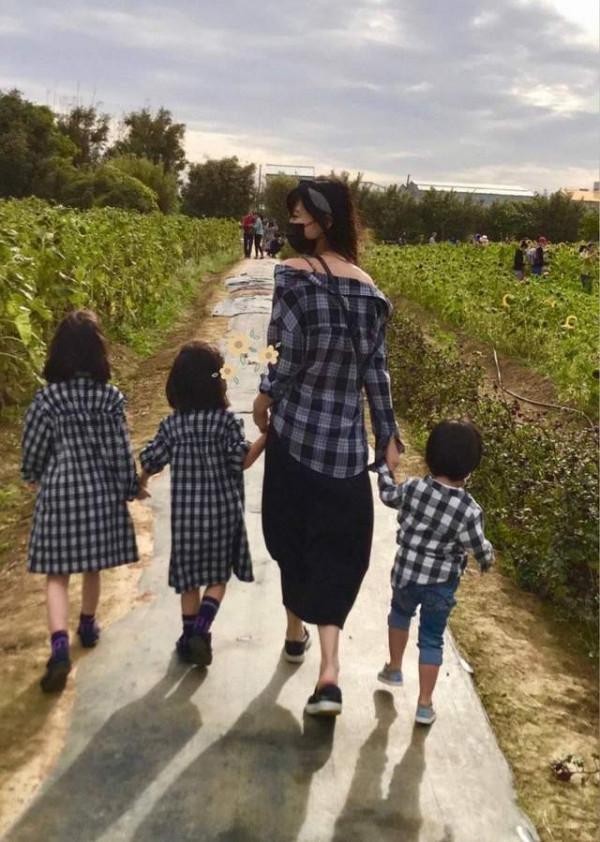 王力宏前妻高學歷配好衣品，名媛風穿搭至今不過時，真是寶藏女孩