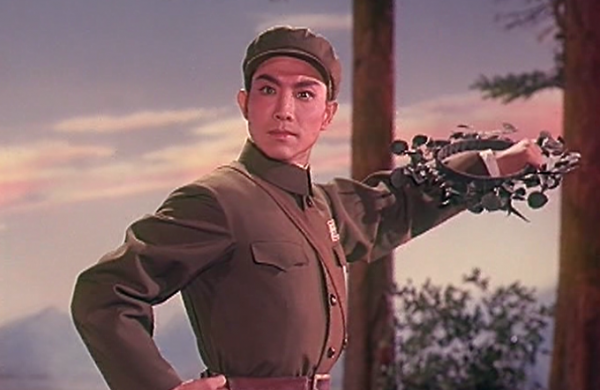 1964年,毛主席看完京劇後,指著主角問道:這個人現在什麼職務? 1964年,毛主席看完京劇後,指著主角問道:這個人現在什麼職務?