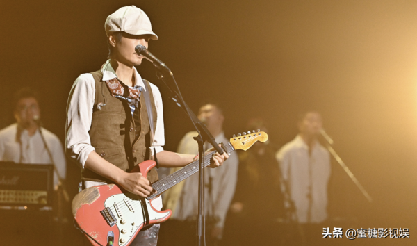 DNA動了，2022跨年晚會大灣區哥哥唱的歌，夢迴港圈的巔峰時代