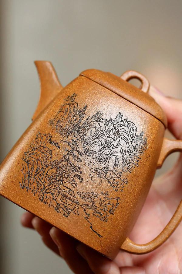 國工作品「高四方」原礦蟹黃段 260cc作者：盛中傑