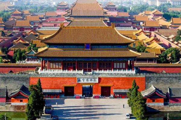 1959年國博開館前，西周國寶被盜驚動周總理，後來查出是監守自盜