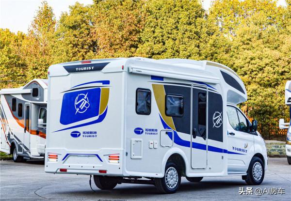 花光積蓄旅行？入不敷出？4座2.0T福特房車拎包即可入住，還省錢