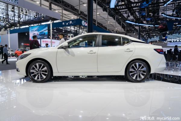 日系老將ro國產新秀?軒逸對比星瑞,15萬預算選誰更合適 日系老將ro國產新秀?軒逸對比星瑞,15萬預算選誰更合適