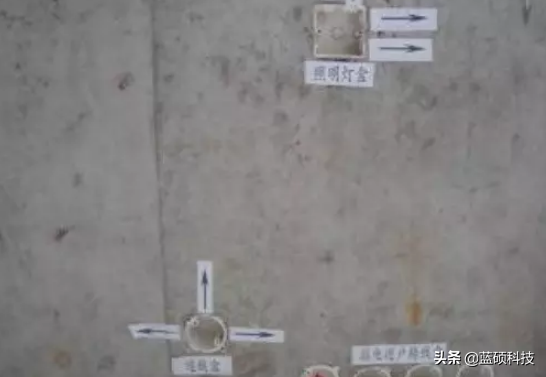 砼結構板內PVC管/盒的施工工序流程圖文解析：