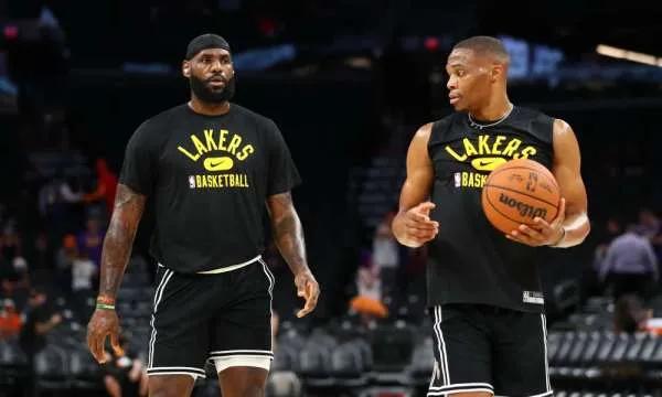 詹姆斯輪休,維斯布魯克能否帶領湖人戰勝太陽獲得季前賽首勝? 詹姆斯輪休,維斯布魯克能否帶領湖人戰勝太陽獲得季前賽首勝?