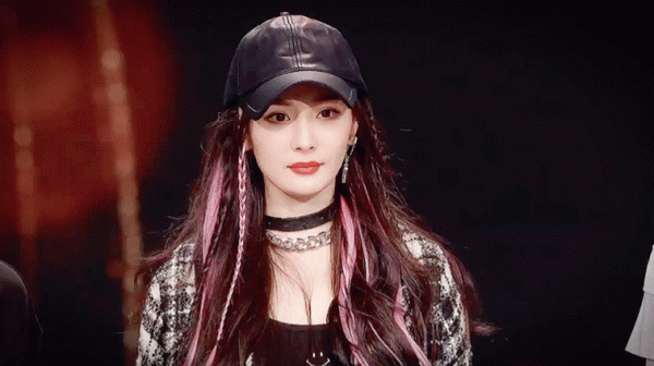 女明星電競少女圖合集:趙麗穎、楊冪、迪麗熱巴、Angelababy 女明星電競少女圖合集:趙麗穎、楊冪、迪麗熱巴、Angelababy