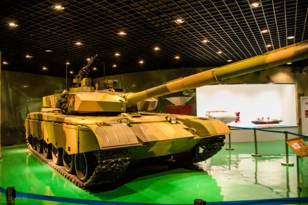 T-90和T-80以及T-72都被摧毀了，T-14出場的話，情形就不一樣