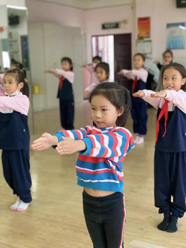 孩子拖拖拉拉怎麼辦？速點