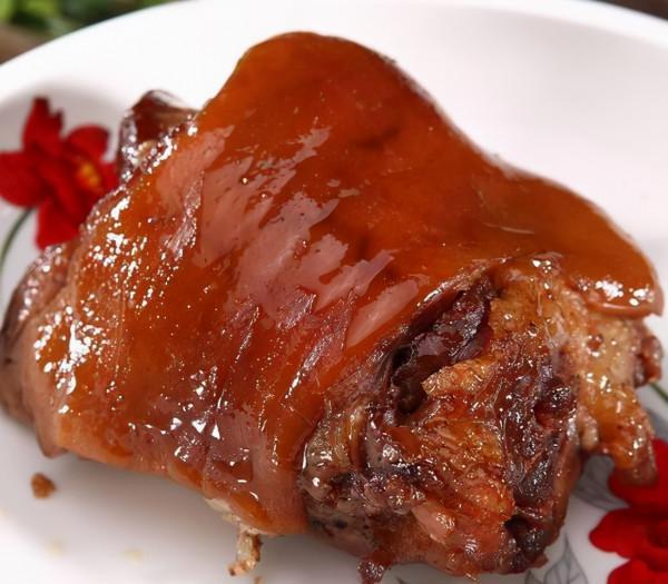 最火醬肘子教程,嘗上一口就上癮 最火醬肘子教程,嘗上一口就上癮