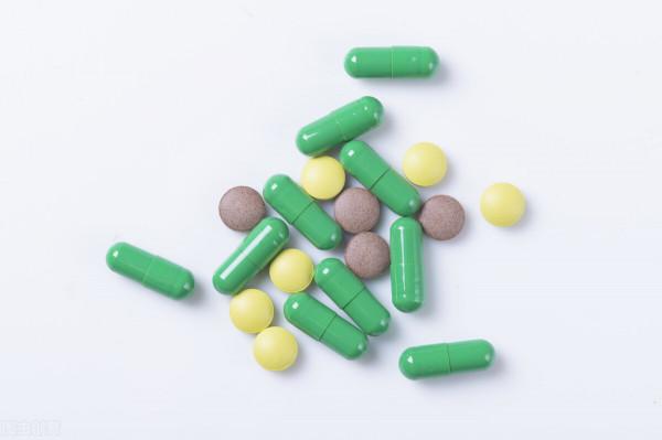 腦梗死恢復期,腦心通膠囊和通心絡膠囊哪個療效好,副作用小? 腦梗死恢復期,腦心通膠囊和通心絡膠囊哪個療效好,副作用小?