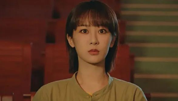 娛樂圈女明星青黃不接！四旦雙冰退位85花轉型失敗，90花奔三